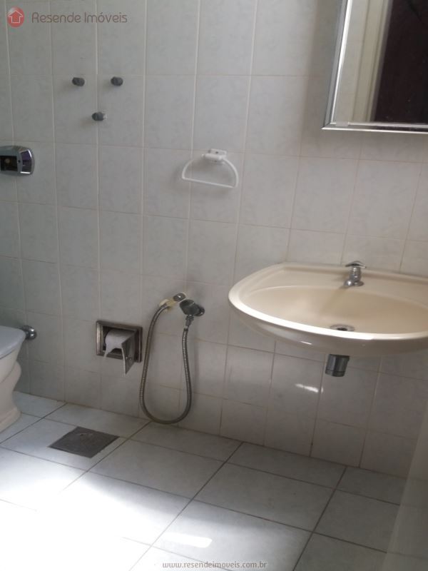 Apartamento para Alugar no Comercial em Resende RJ